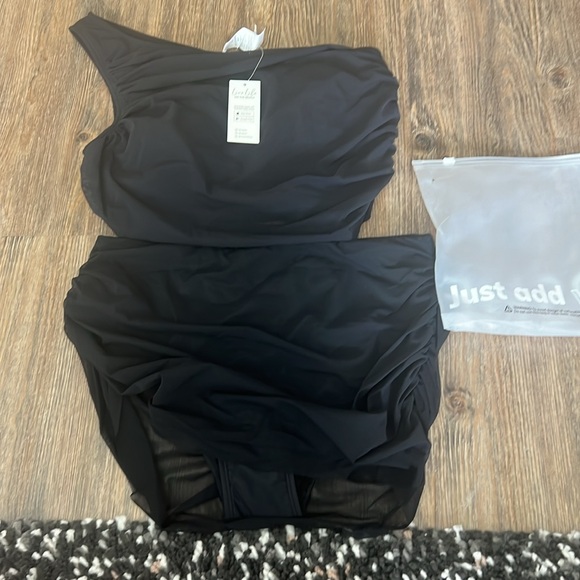 Cupshe bikini set mesh one shoulder black M NWT - Picture 3 of 5